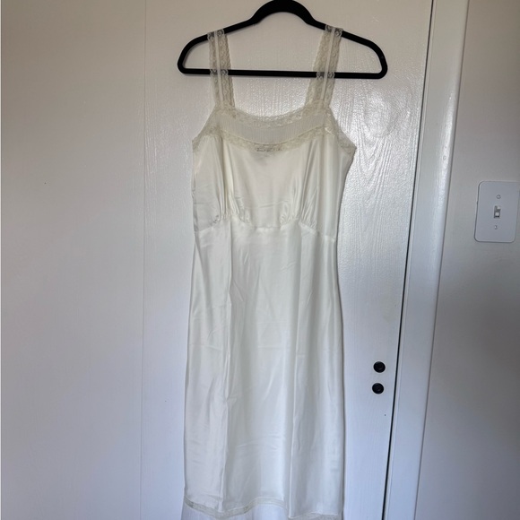 Vintage 1960-1970 Barbizon Slip Dress - Picture 5 of 5